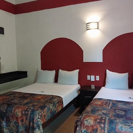 Hotel Jorge Alejandro Γκουανταλαχάρα Εξωτερικό φωτογραφία