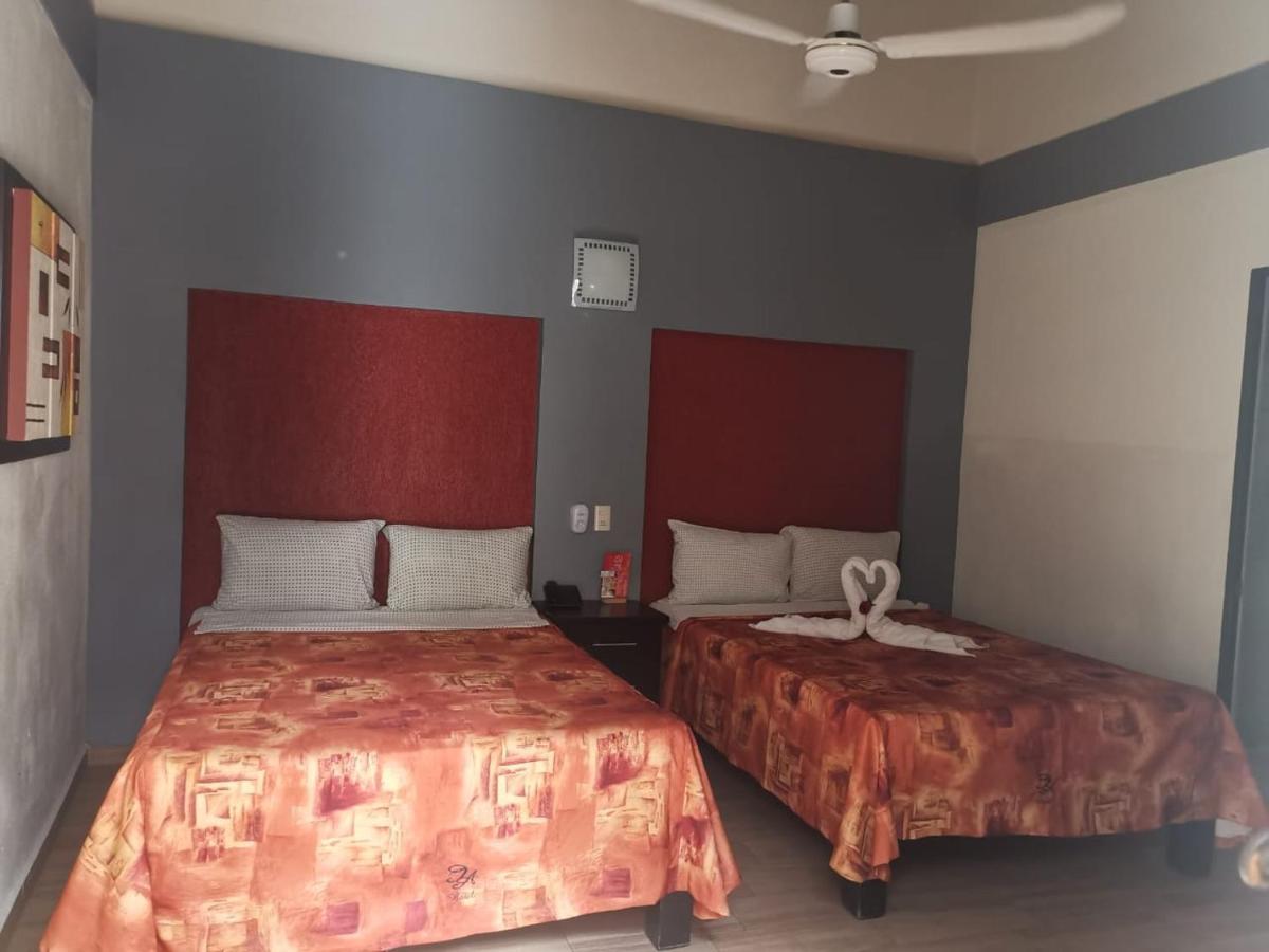 Hotel Jorge Alejandro Γκουανταλαχάρα Εξωτερικό φωτογραφία