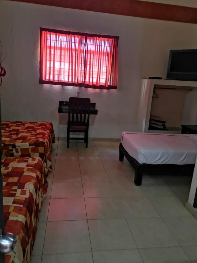 Hotel Jorge Alejandro Γκουανταλαχάρα Εξωτερικό φωτογραφία